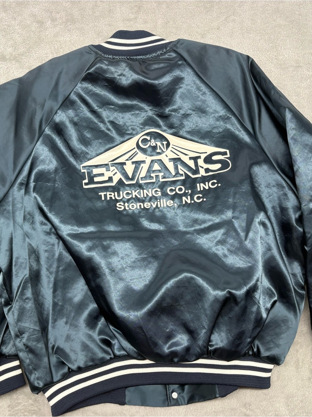 Vintage Satin Bomber Trucking Jacket Stoneville, N.C. Button Snap Mens XL 80s